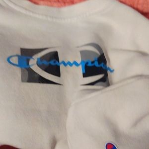 2 sweatshirts size boys 4t